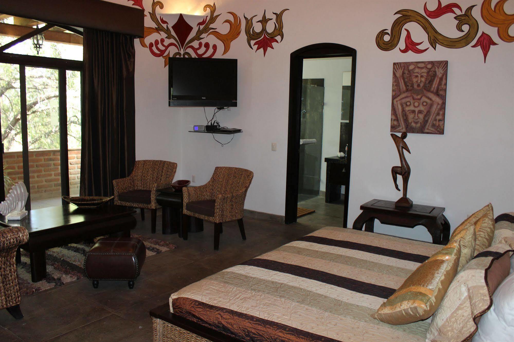 Quinta San Carlos San Pedro Tesistan Ngoại thất bức ảnh